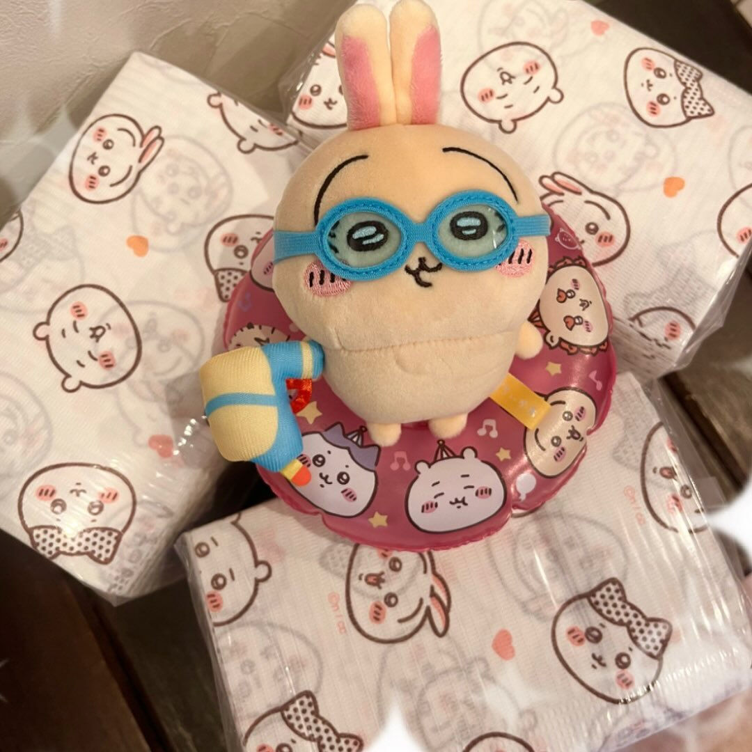 歯科用品とちいかわのコラボ商品で今回は紙エプロンが入荷しまし...
