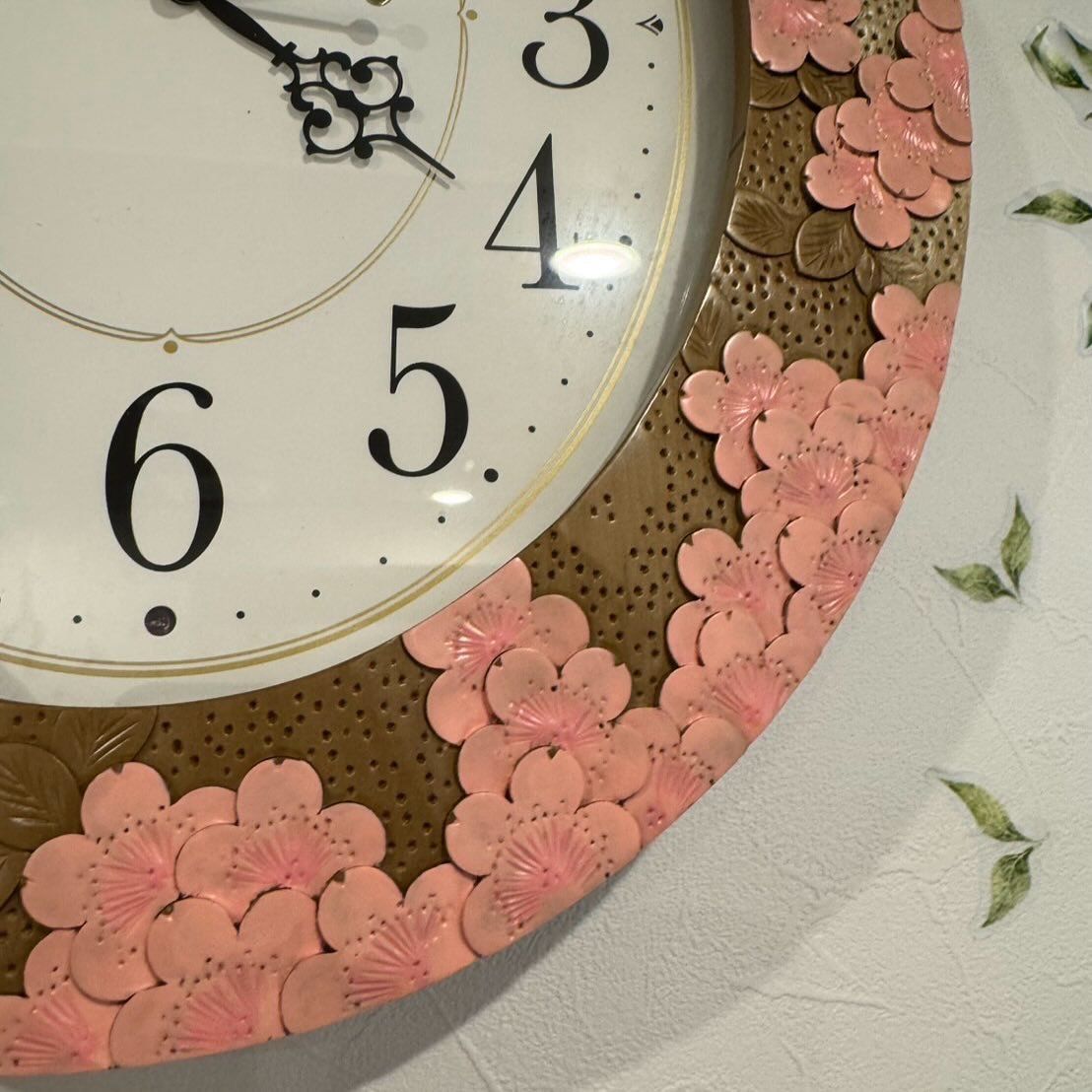 軽井沢の木工製品、軽井沢彫りをご存知でしょうか？😌