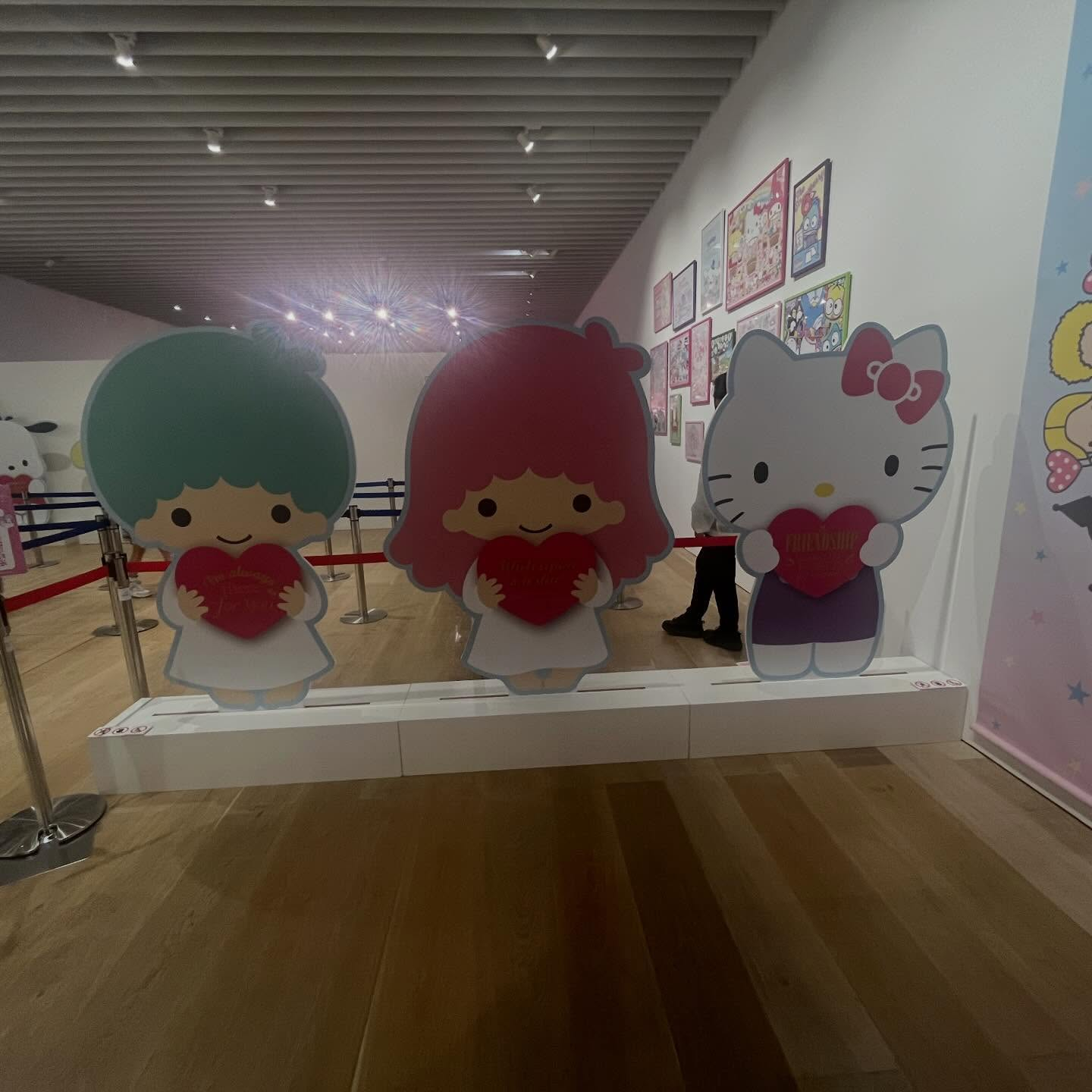 先日サンリオ展に行ってきました🐱🎀